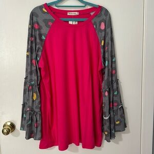 NWT Southern Stitch top with colorful cheetah bell sleeves